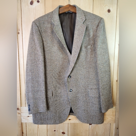 Vintage Walton Clothes 100% Pure Wool Harris Tweed 2 Button Blazer